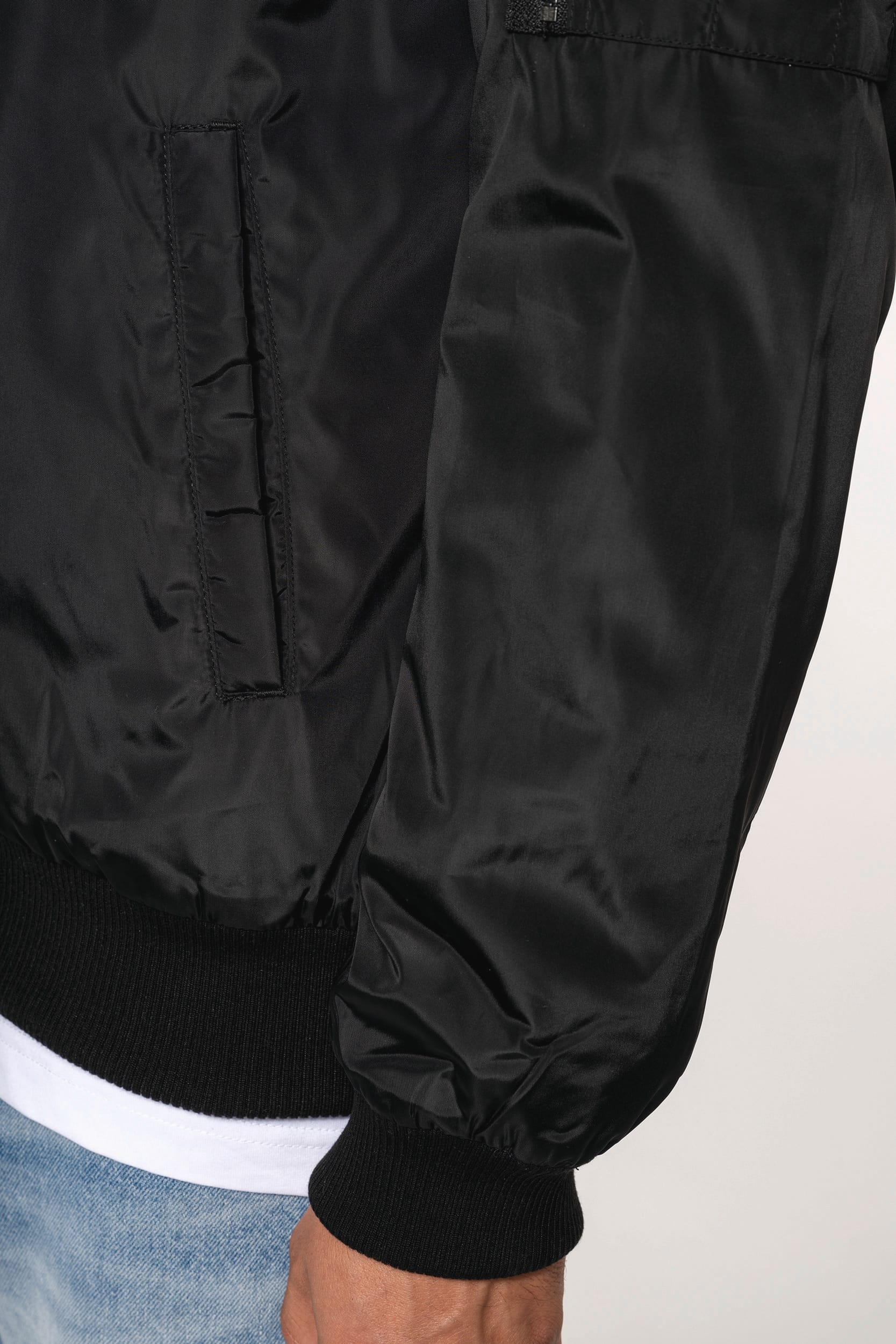 K6122-9_2025 K6122-9_2025