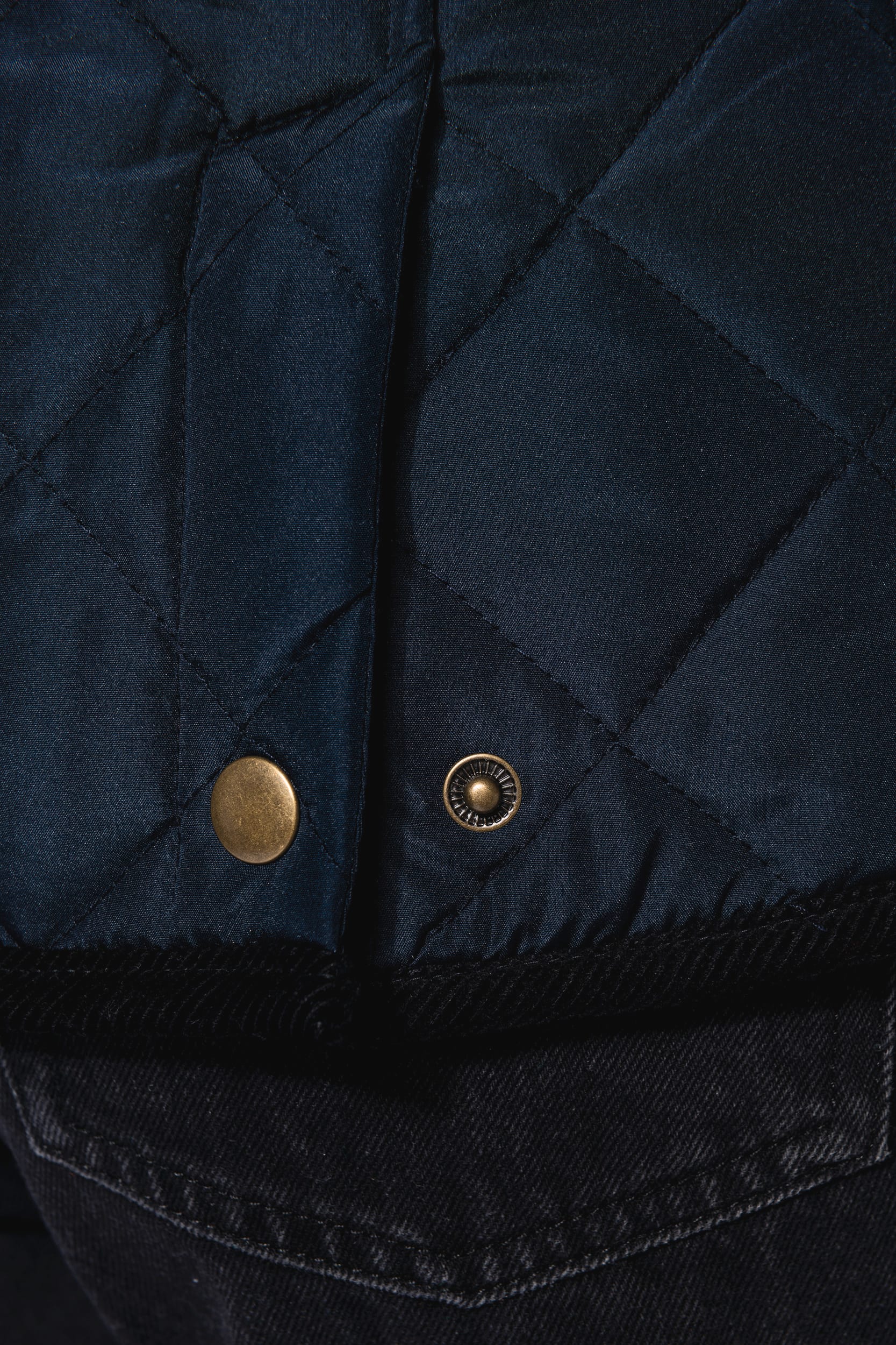 K6127-11_2023 K6127-11_2023