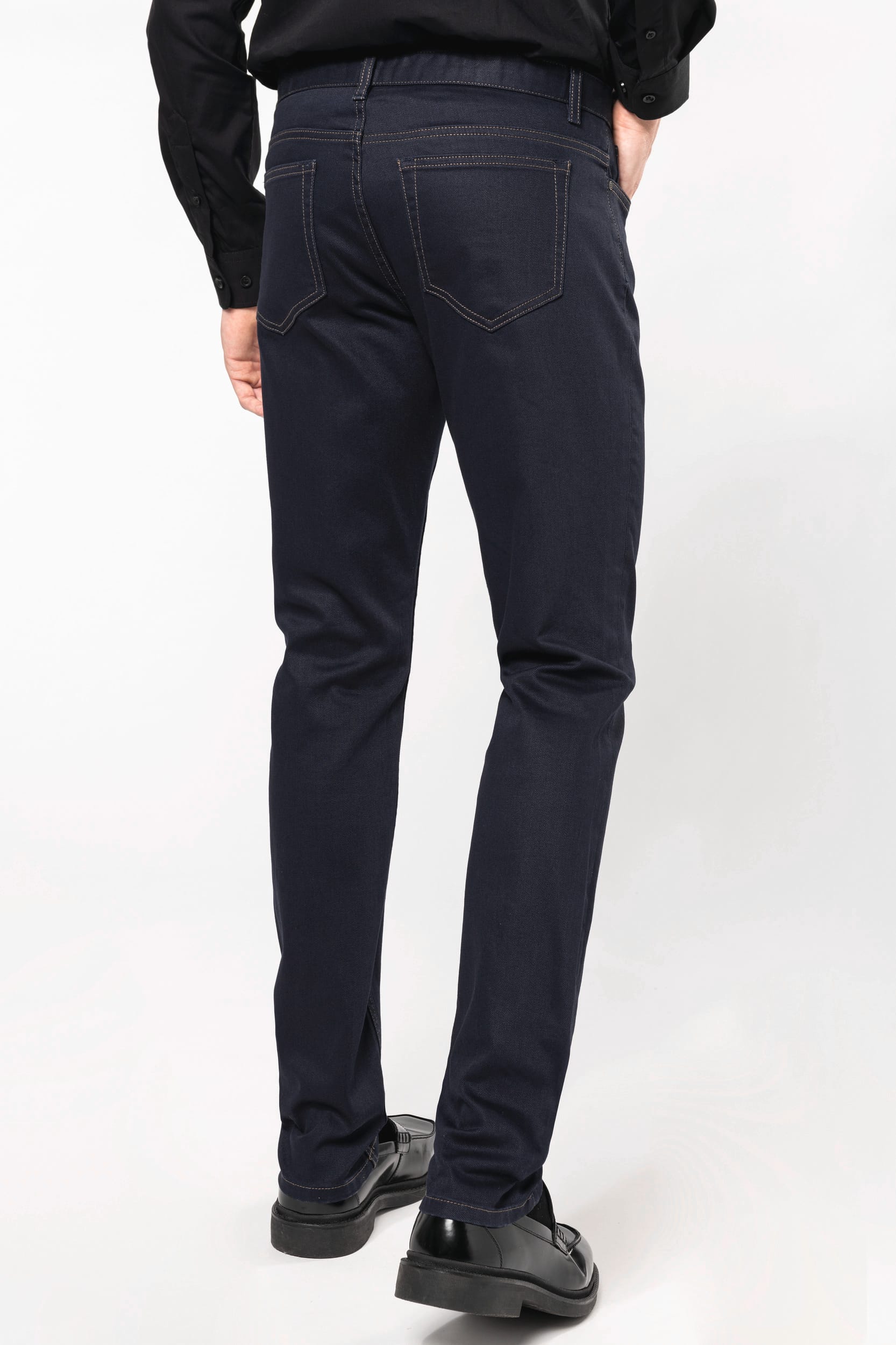 K747-9_2022 K747-9_2022